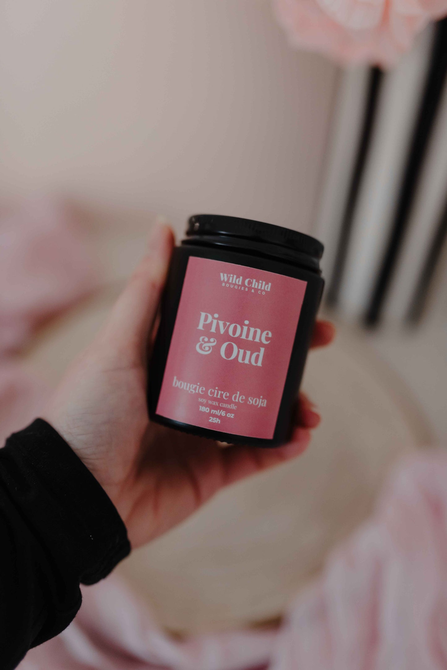 "Pivoine & Oud" Bougie naturelle parfumée - 25h