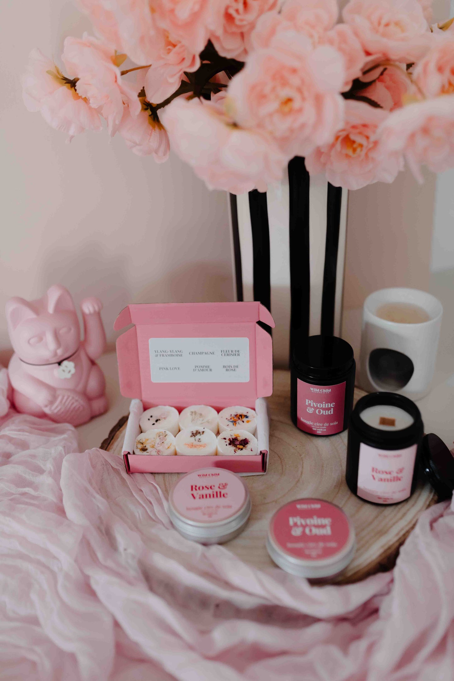 "Pivoine & Oud" Bougie naturelle parfumée - 25h